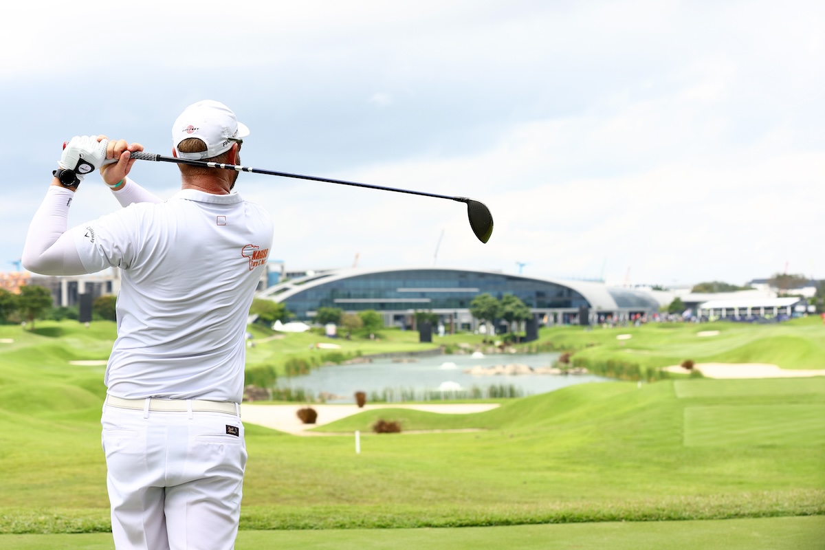 Porsche Estende il Suo Impegno nel Golf a Livello Internazionale