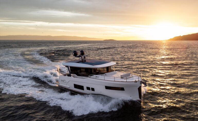 Sirena 48 Hybrid: Il Futuro della Nautica Debutta a Cannes 2024