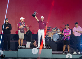 Elvis Smylie, debutto da sogno a Riyadh: -24 e Jon Rahm battuto di un soffio