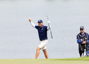 Bryson DeChambeau vince il LIV Golf Singapore dopo un playoff emozionante