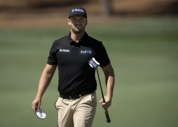 US Open 2026: Clark gestisce, leaderboard compatto verso il weekend